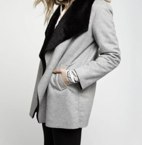 Karen Kane cappotto ecologico invernale grigio con ecopelliccia nera
