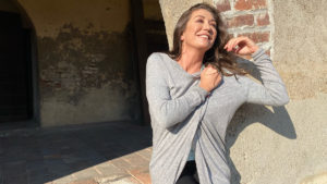 Tessa Gelisio, cardigan moda e outfit d'autunno