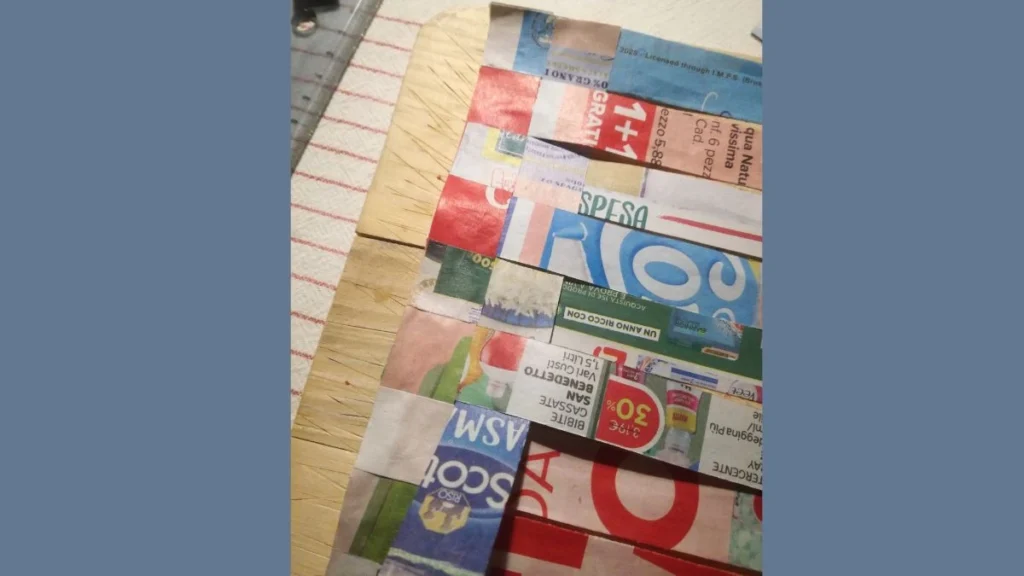 Tovaglietta carta di giornale 8