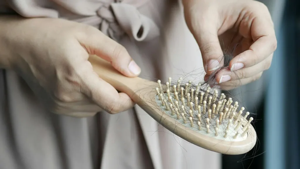 Capelli nella spazzola