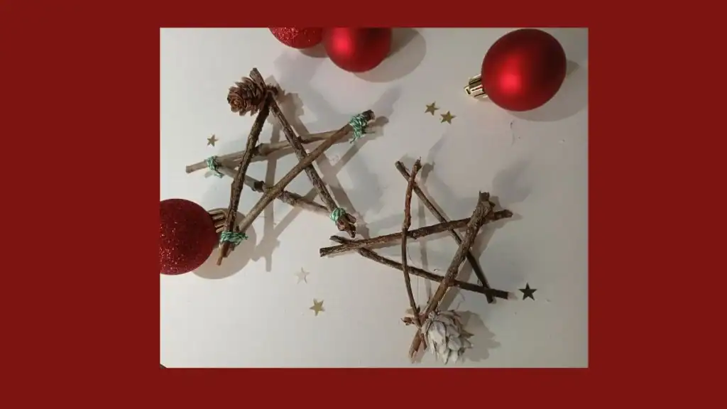 Stelle di Natale con i legnetti