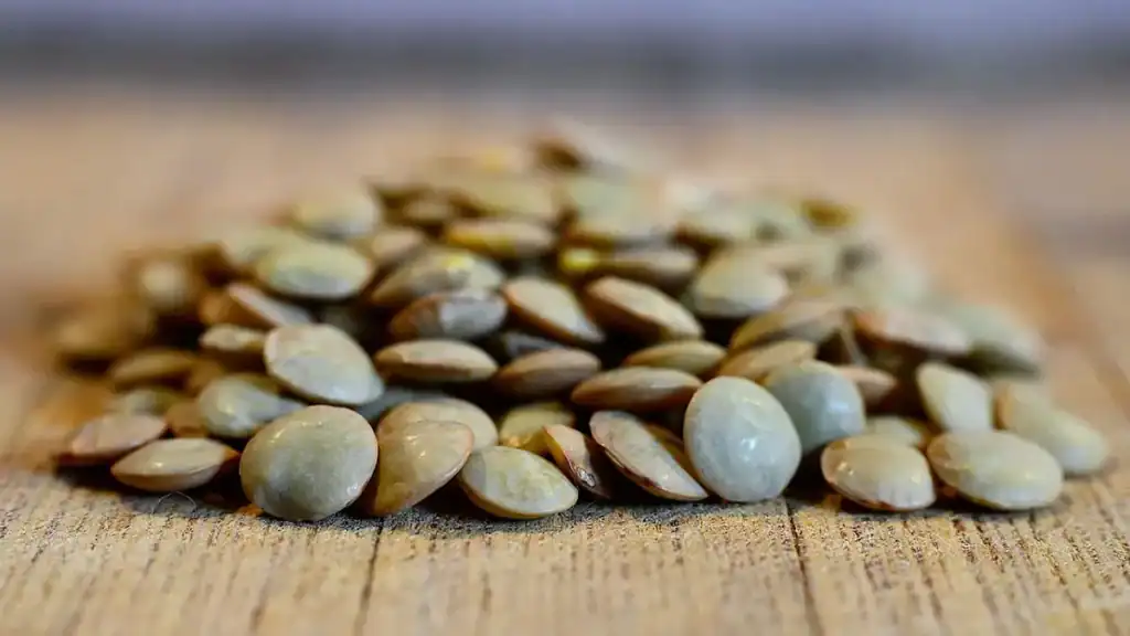Lenticchie sul tavolo