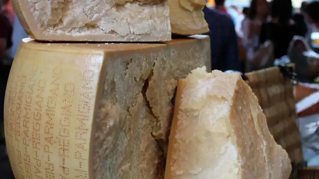 Formaggio stagionato