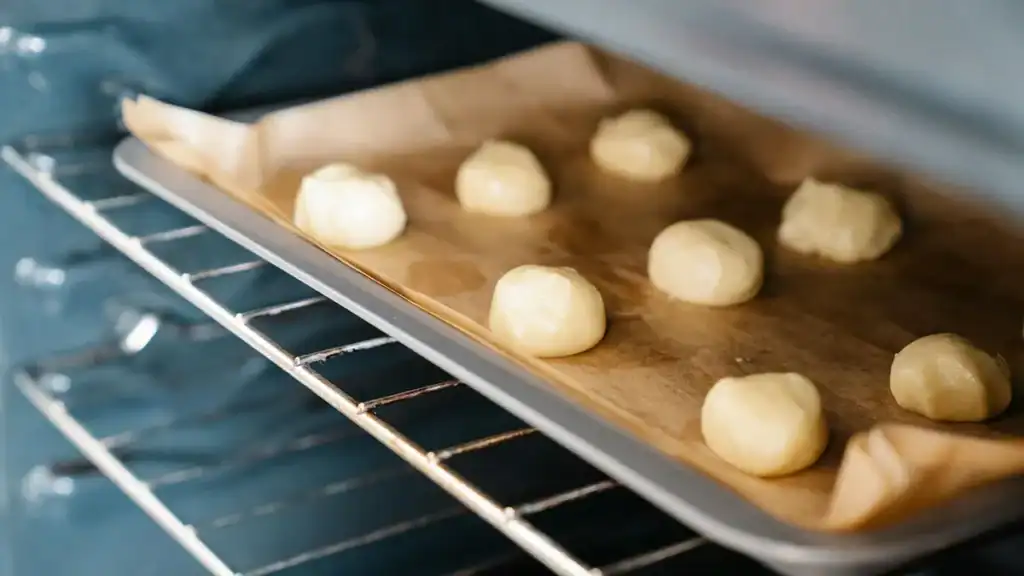 Carta forno, vassoio