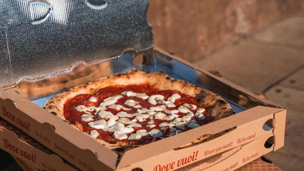 Cartone pizza indifferenziato