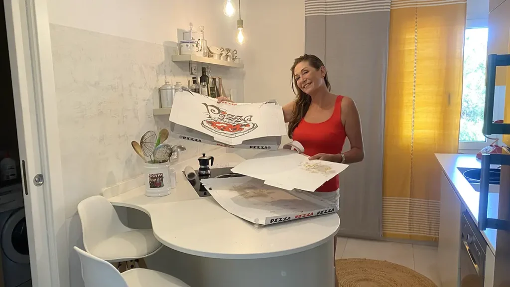 Tessa Gelisio, cartone della pizza