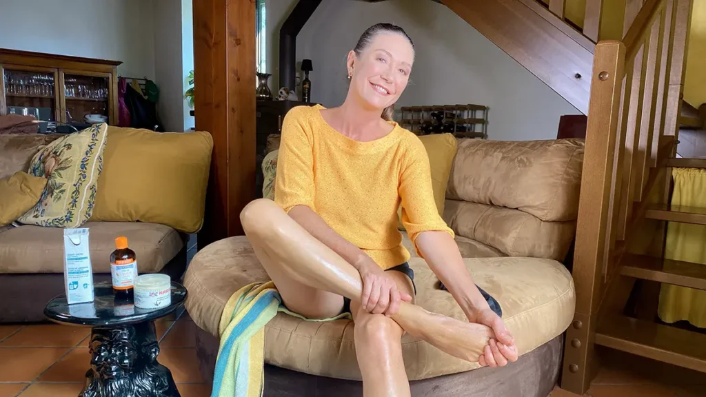 Tessa Gelisio, maschera ai piedi